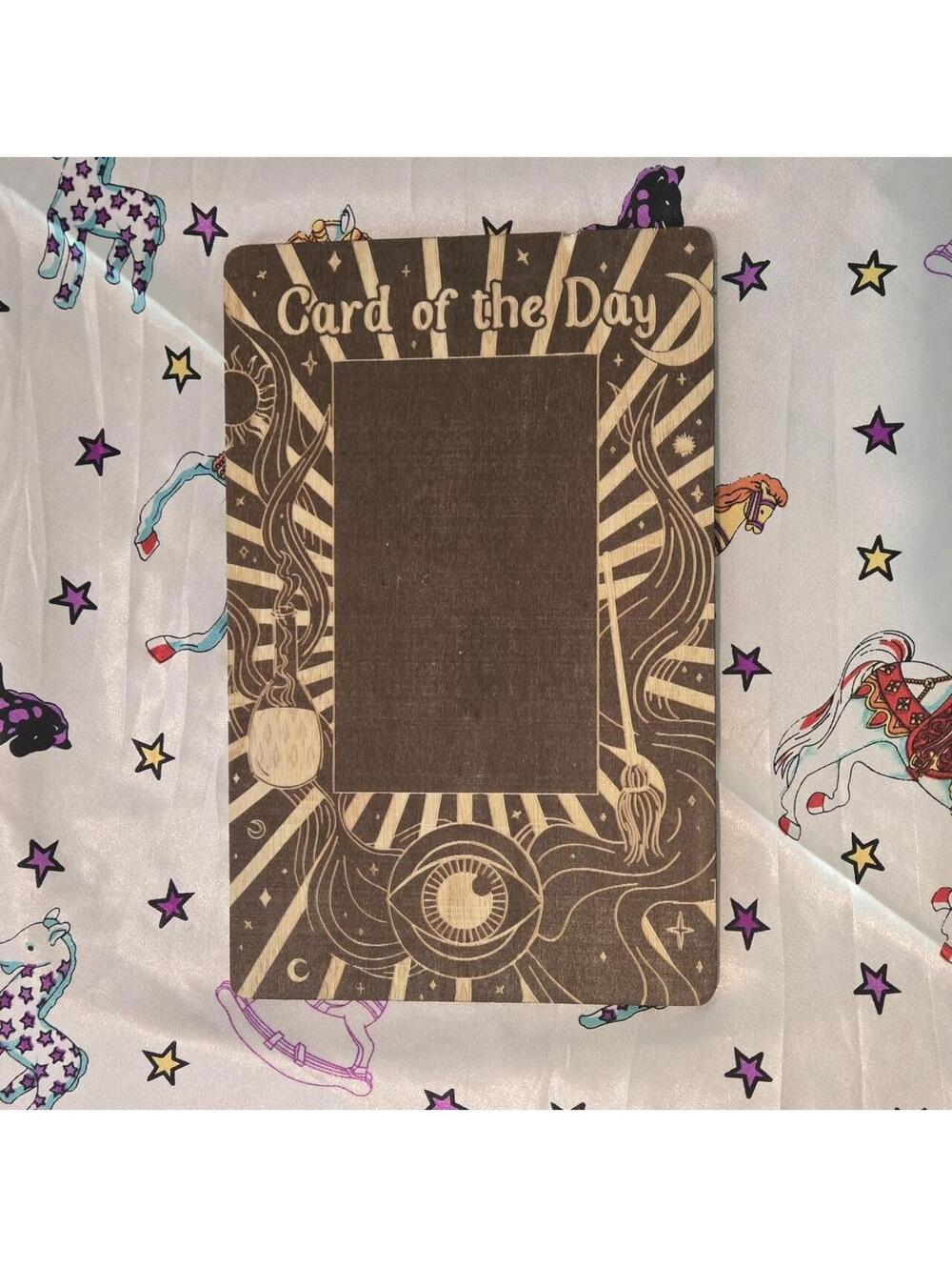 🔮 Wooden Card of the Day Drawing Board 🔮